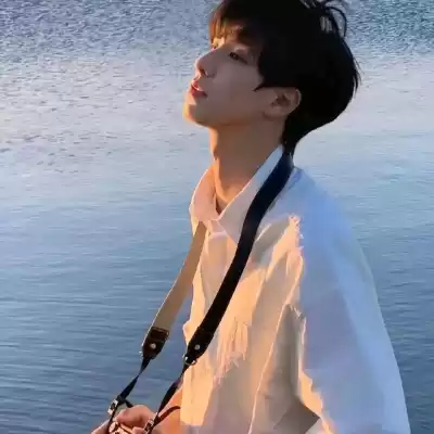 訾幻灵